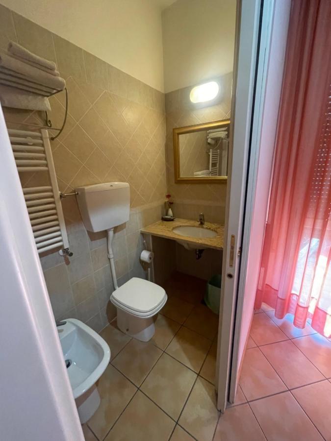 Hotel Magda Novafeltria Buitenkant foto